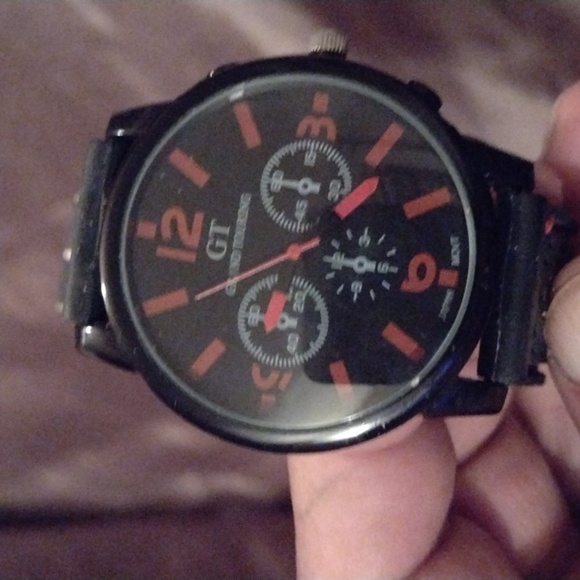 2/$20☺️ GT Grand Touring Black/Red Silicone Men's Watch - Picture 1 of 1